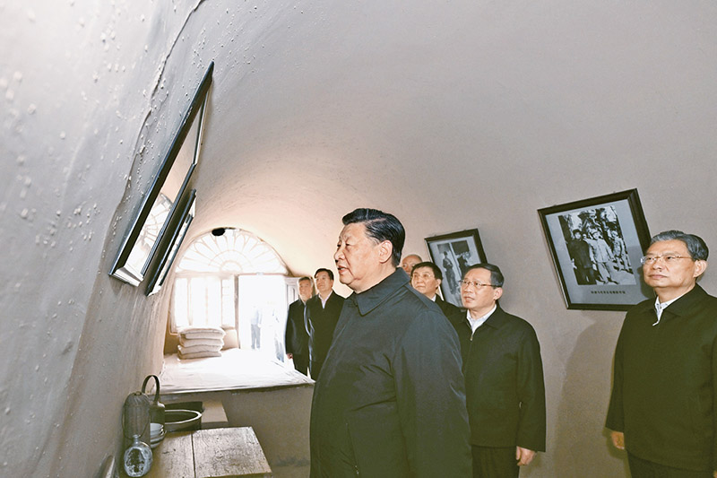 http://www.news.cn/politics/leaders/2022-12/31/1129247515_16724717408941n.jpg